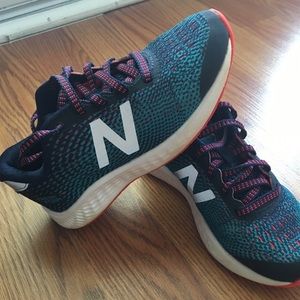Kids NEW BALANCE RUNNING SHOES